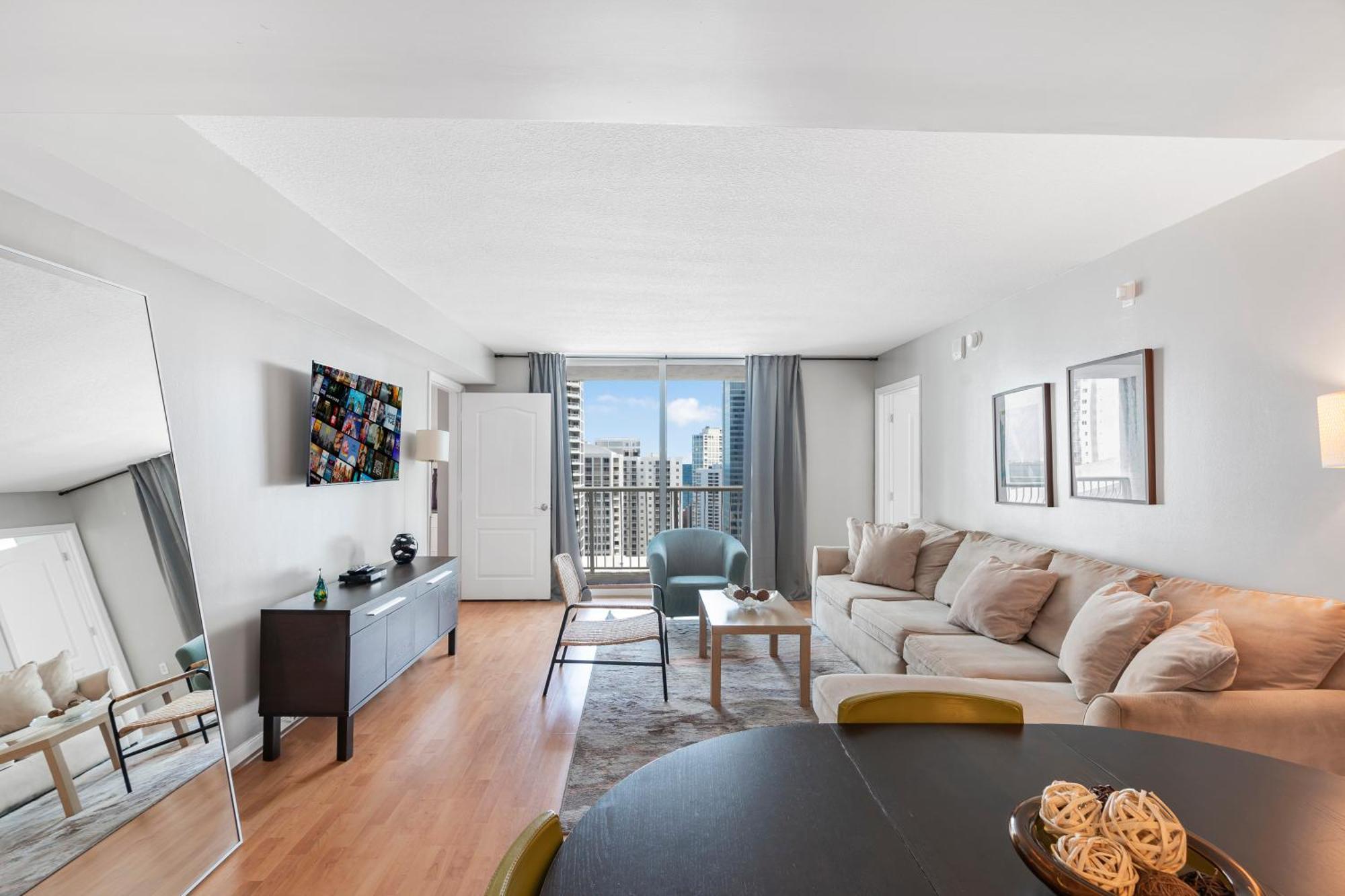 Apartment Fantastic 2br On 31st Floor Free Parking